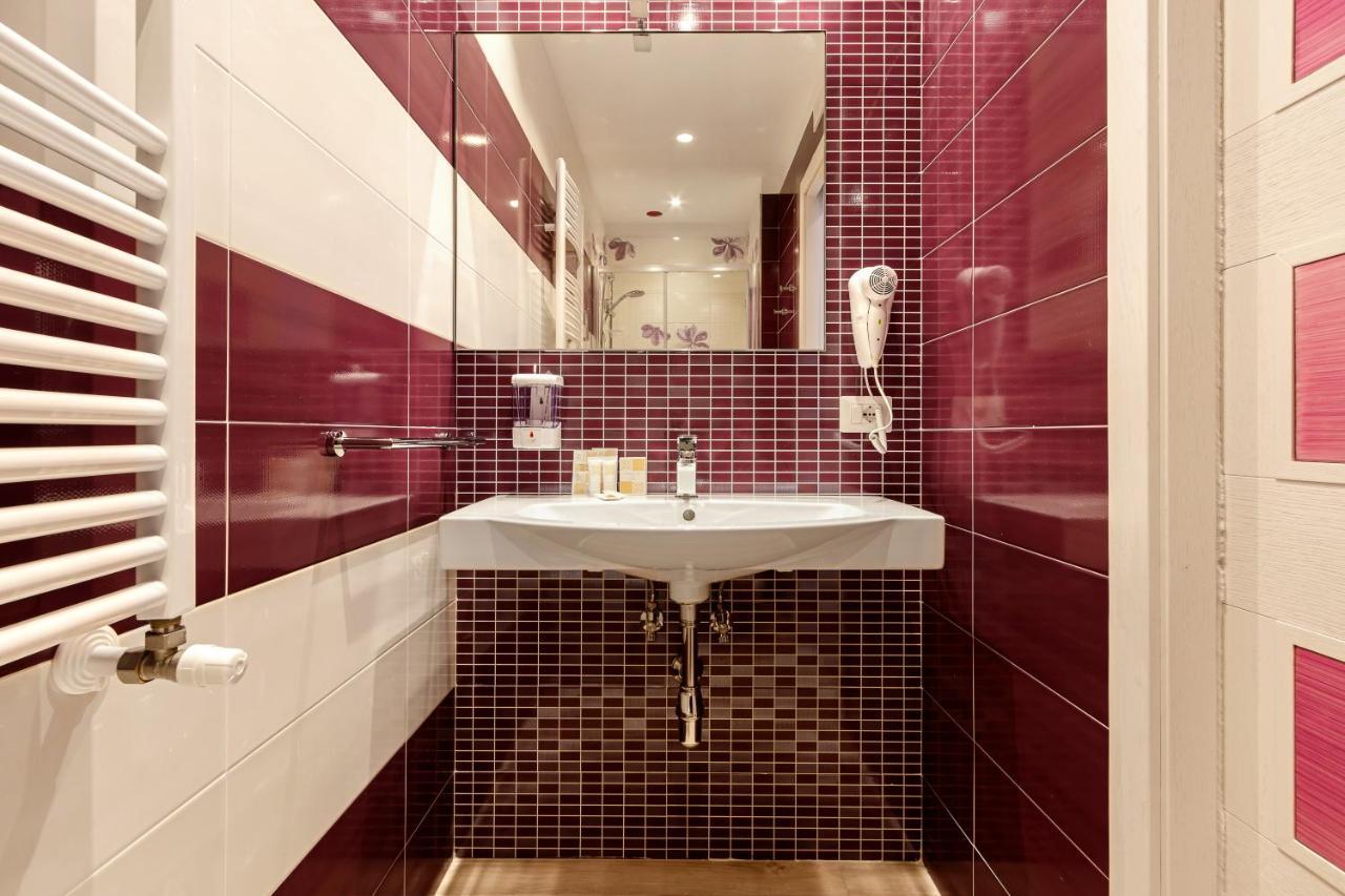 סורנטו Tiffany Suites מראה חיצוני תמונה